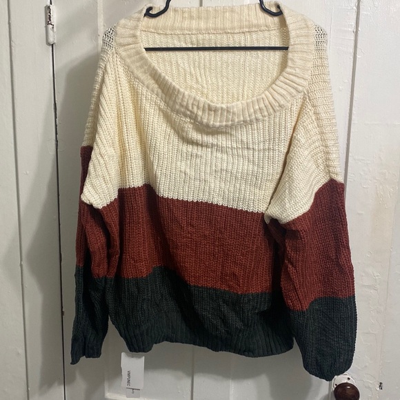 Sweater - Picture 2 of 7